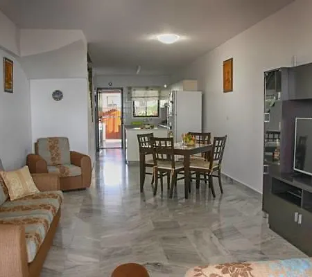 Apartman Oasis *